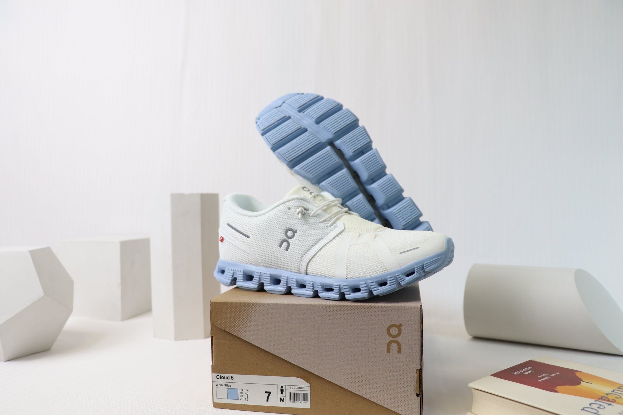 OC 5 - Lightweight Comfort - Blue Ice