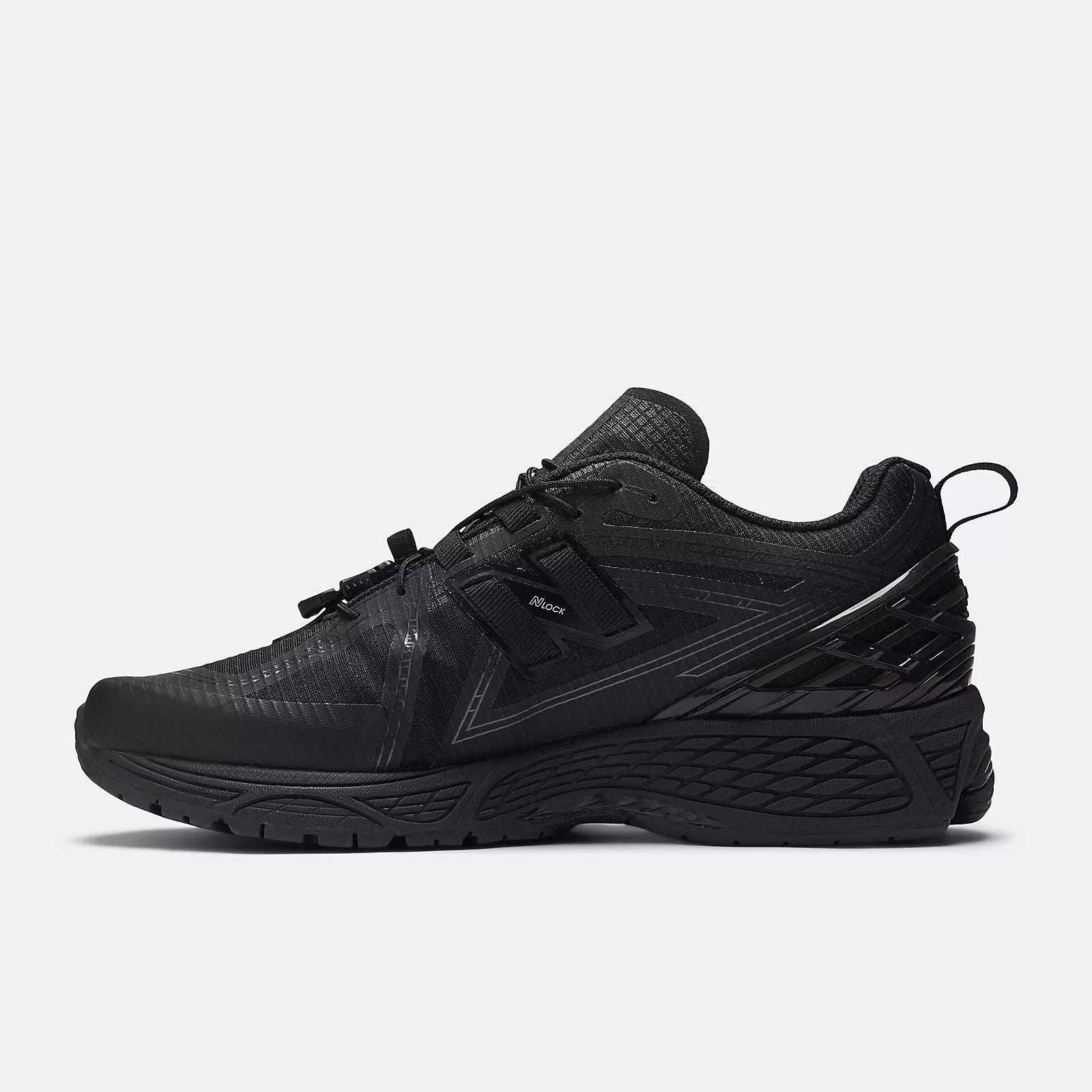 NB 1906 - Dark Silver
