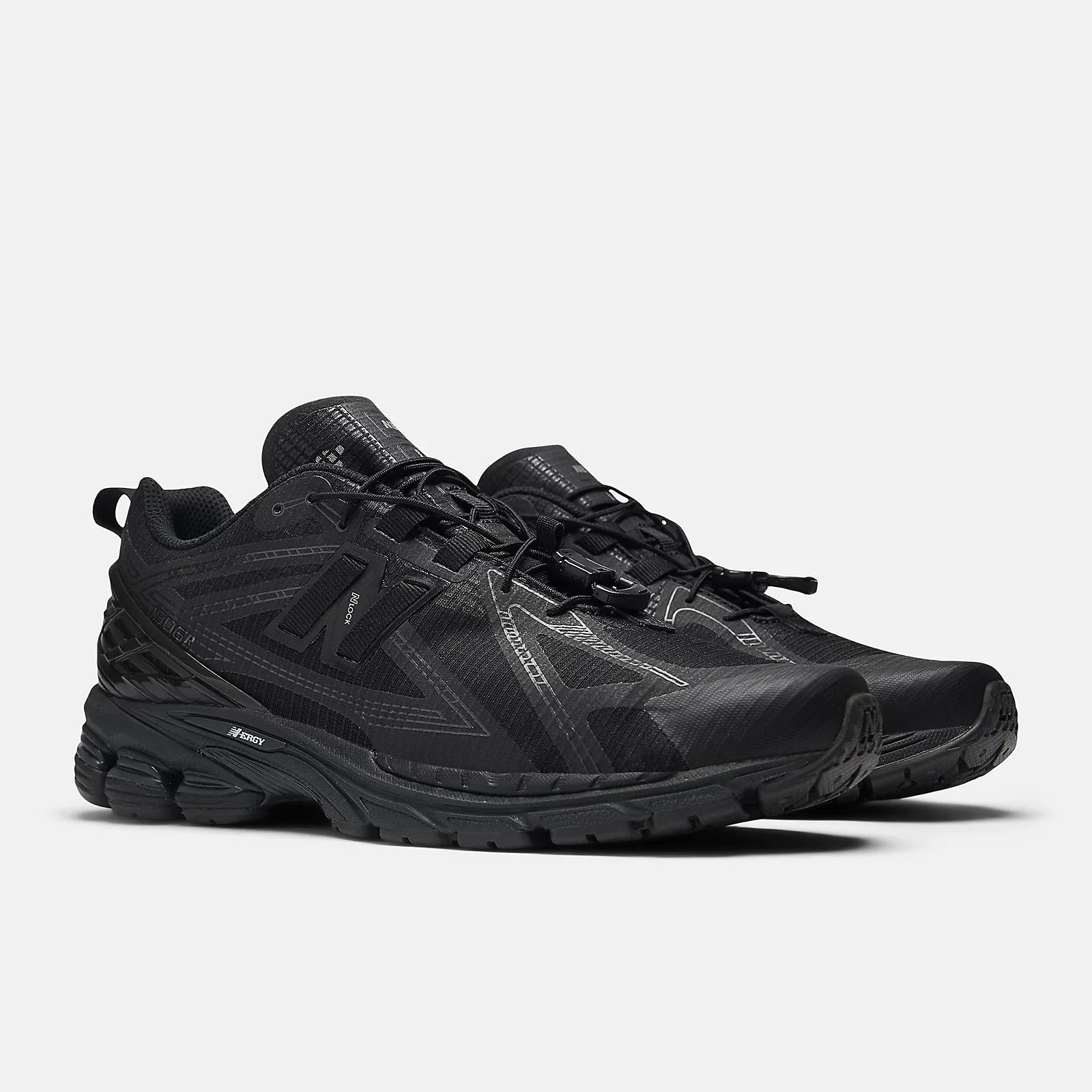 NB 1906 - Dark Silver
